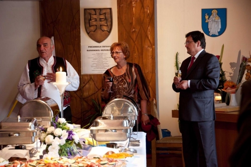 201205141756510.kniha_27_frank_3